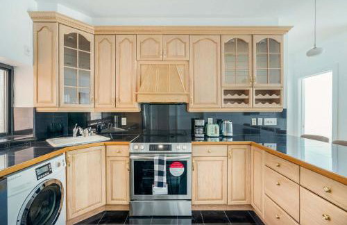 26A-2 Spacious brand new Fully Furnished 2-Bedroom in Prime Murray Hill Move-In Ready - Foto 11