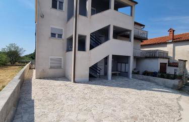 Apartment Sunrise, coastal Istra, Pula Duga Uvala Pavićini - Photo 60