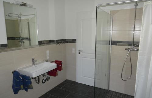 FeWo mit 2 Schlafzimmern, Wohnküche, Terrasse - Foto 9