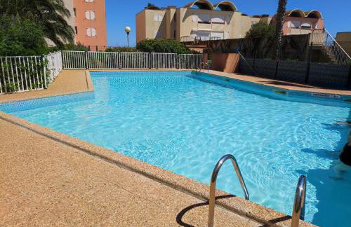 Le Thalassa I appartement T2 en bord de plage et du Port - Photo 12