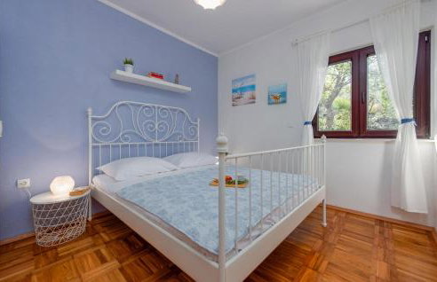 Stunning Home In Prizna With Wifi - Photo 26