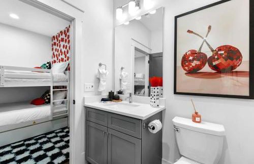 14 Bed Luxe Nashville Retreat with Game Room & Perfect for Large Groups! - Foto 66