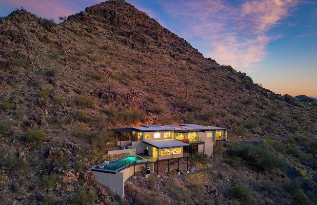 Panoramic Views, Private Pool, Patio Lounge w/ Firepit Royal Palm by Avantstay - Foto 35