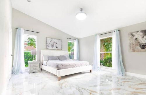 Modern Lakefront Home - Foto 61