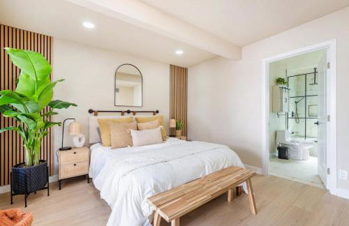 Walk to Beach! Patio, Rooftop, Yard, BBQ! Downtown Huntington - Photo 15