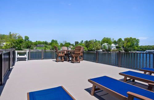 New Home, Dock, Home Theatre Projector, Hot Tub, Fire Pit, Kayaks - Foto 47