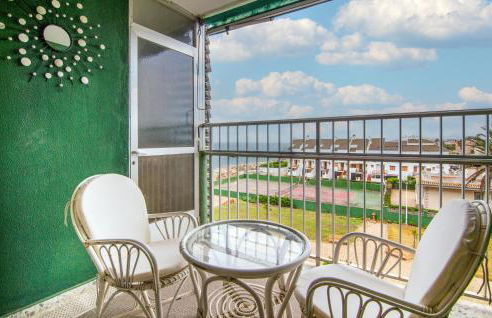 Beautiful Apartment In Cullera - Foto 1