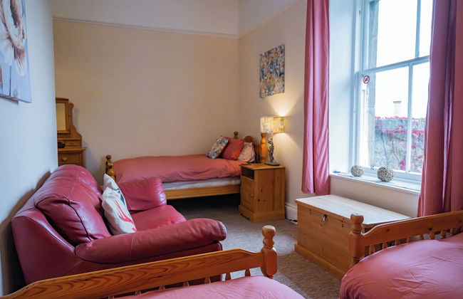 East Wing Apartment - Foto 6