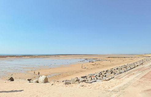 1 Bedroom Cozy Apartment In Pirou - Foto 14