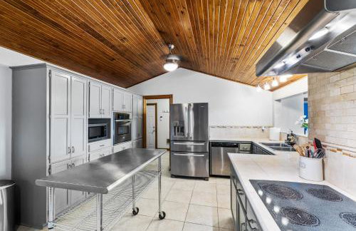 Grande Villa – Lake Cumberland View • Hot Tub • Game Room • Walk to Boat Ramp ➠ 389 - Foto 15