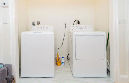 16-2 - 4BR Family Home in Worcester Near Parks - Foto 13