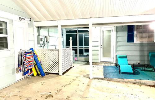 Beautiful Waterfront Home Less Than 7 mins to Beaches - Foto 59