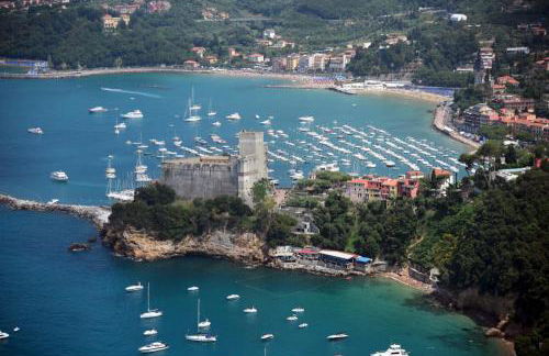 Casa Norb Lerici - with Private Parking - Photo 29