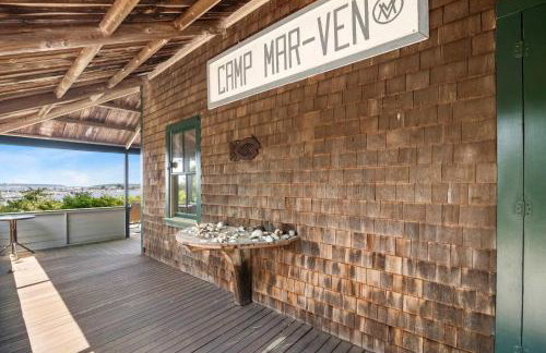 Stunning Water Views Sleeps 14 - Foto 38