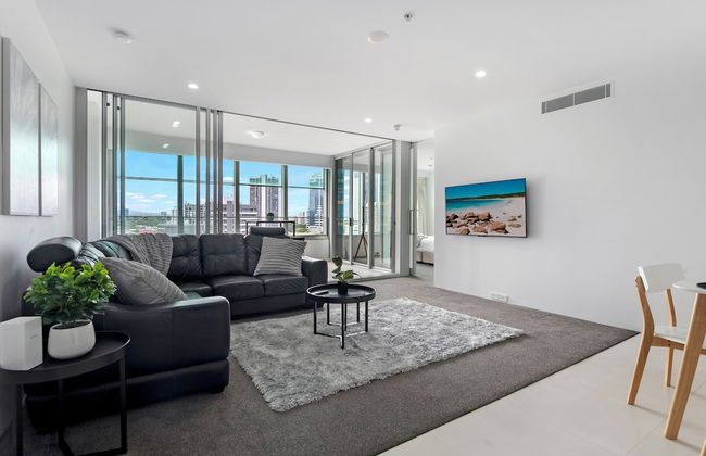 Private Q Tower Apartments - Wow Stay - Photo 24