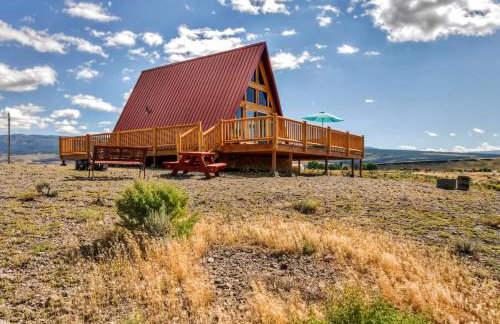 Secluded and Cozy Antimony Cabin with Fire Pit - Foto 21
