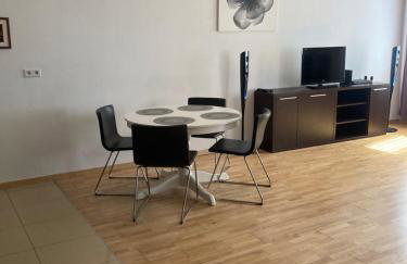 Platinum Towers Hotel Apartments with parking - Foto 9