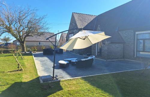 Yr Hen Ysgol- The Old Primary School - Foto 2