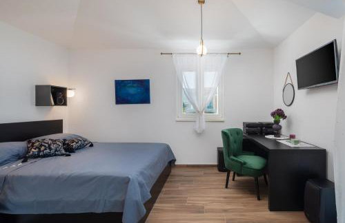 Beachfront villa Pensa private pool, 3-bedroom - Foto 31