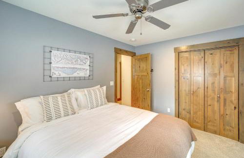 Chelan Mountain Retreat Chalet with Fire Pit! - Foto 12