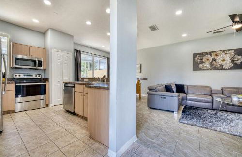 Stylish Townhome Close to Disney Parks - Foto 8