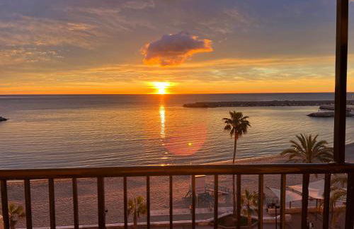 Amazing Beachfront Views - 3 Bedrooms Apartment - Foto 43