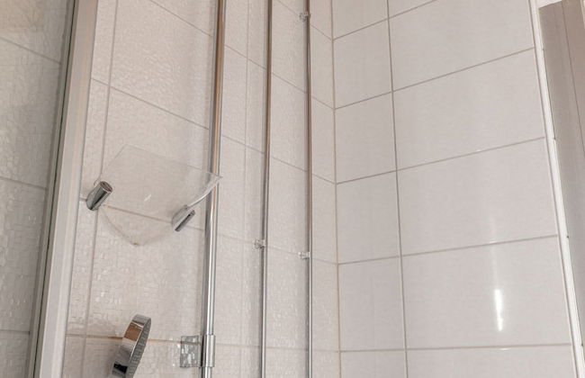 2ndhomes Gorgeous & Unique Top Floor Apt - Foto 19