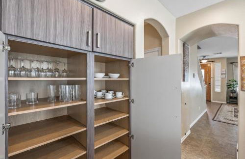 Entire Home in Surprise Downtown, Arizona - Foto 10