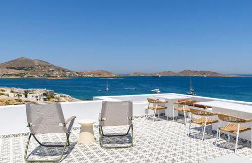 Azure Naousa - Photo 79