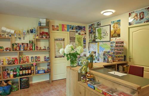 Luxe villa in Les Forges with BBQ Garden - Foto 23