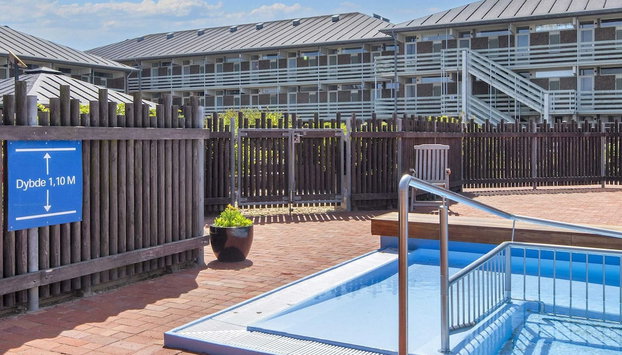 4 Person Holiday Park Home in Fano - Foto 5, Pool