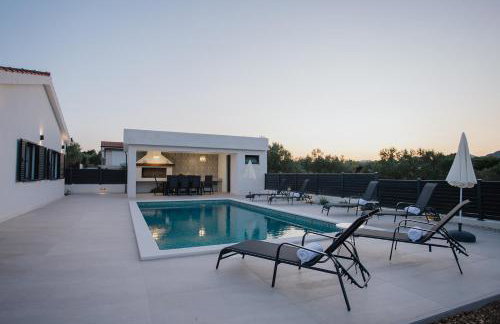 Villa Oliva - Photo 2