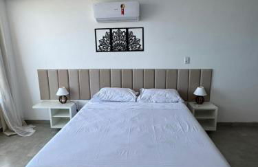 Apartamento Pé na Areia - Ótima Localização - Conforto à beira-mar - Foto 14