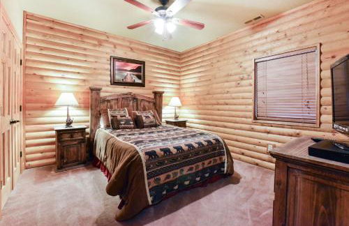 Luxury Lakefront Chalet Resort 2 Pools FREE Amenities Dock Kayaks Waterslide - Foto 20