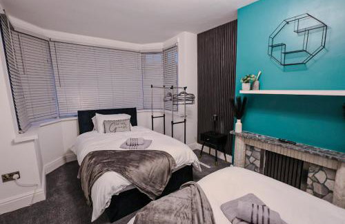 Sleeps17 Bliss 7-Bedroom Luxury Escape Birmingham - Foto 7