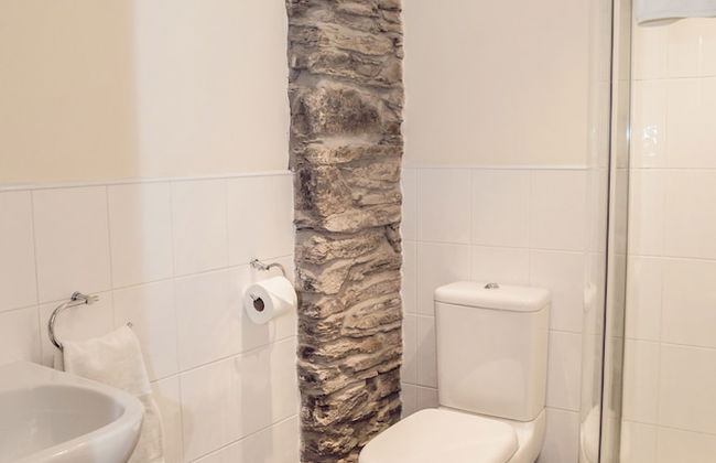 Padstow Breaks - Duke House - Photo 49