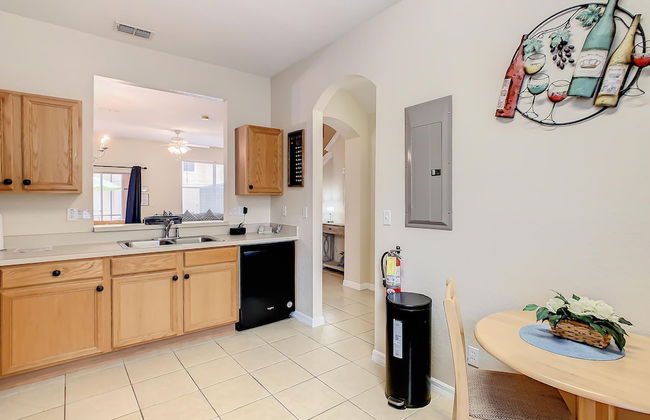 Spacious Regal Oaks Townhome by Disney - Foto 12