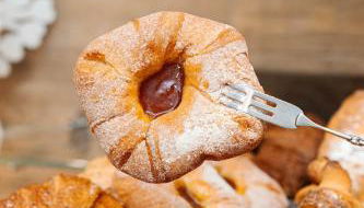 Monolago pool & view - Photo 3