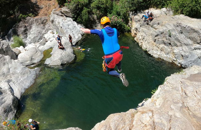 Barranquismo en el río Guadalmina - Foto 7
