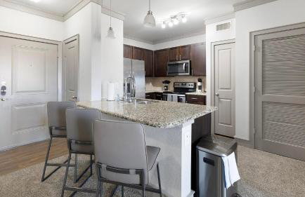 Landing Stunning 3BD Clubhouse - Foto 7