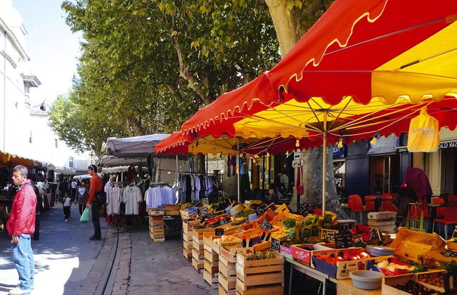 Private Garden House in Redortiers - Foto 31