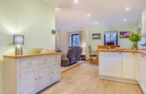 Bunchrew Farm Cottage - Photo 8