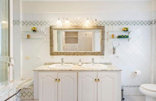 Villa Artigar, garden, swimming pool and bbq. - Foto 13