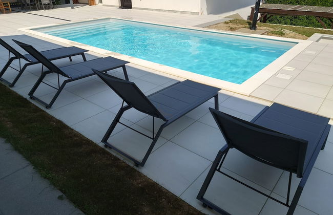 Apartments and Rooms Bama - Photo 22