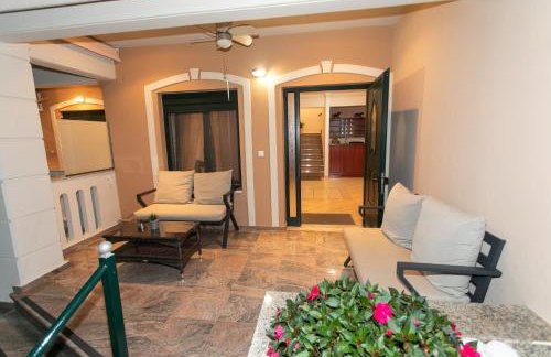 Lady Elena Hotel - Foto 8