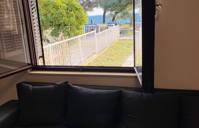 Beachfront Apartment Drazen, With Patio & Parking - Foto 15