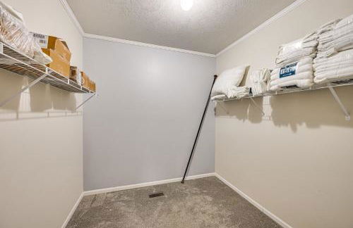 3 Mi to Dtwn Family-Friendly Home in South Haven! - Foto 12