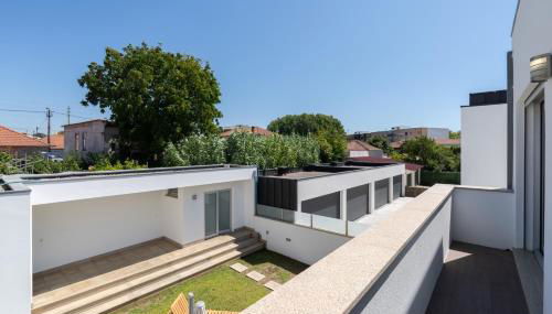 Stylish Home w/ Garage & Terrace by HostWise - Photo 5