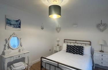 BROOK HOUSE 4a - Photo 36