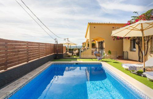 Lloret · Villa Gamené piscina y mar - Photo 2